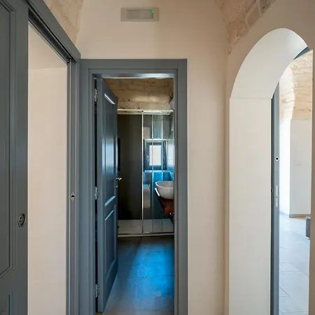 Smeraldo With Private Pool And Stone Vaults Villa